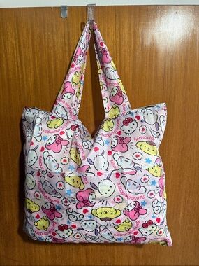 Sanrio Large Compact Tote with Zipper